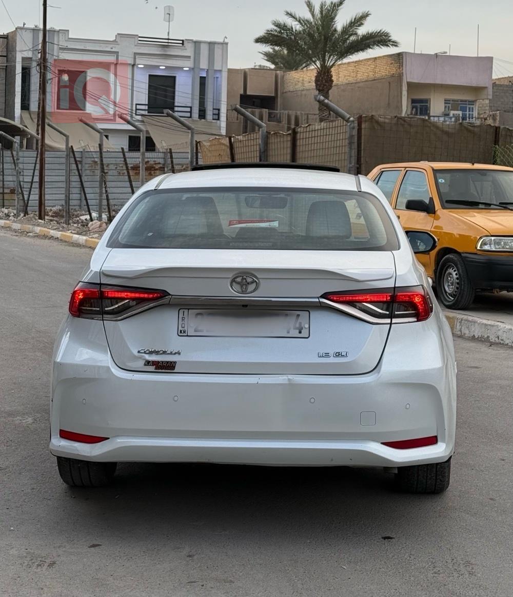 تۆیۆتا کۆرۆلا